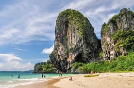 RAILAY